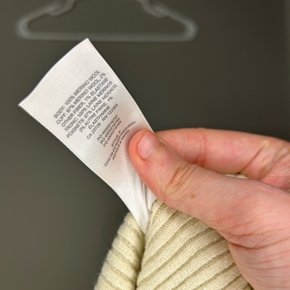 Wilfred Yellow Turtleneck Merino Wool Cropped Sweater - Picture 5 of 5